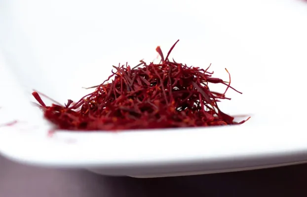 What Is Sargol Saffron & The Benefits Of Using It In Your Recipes?